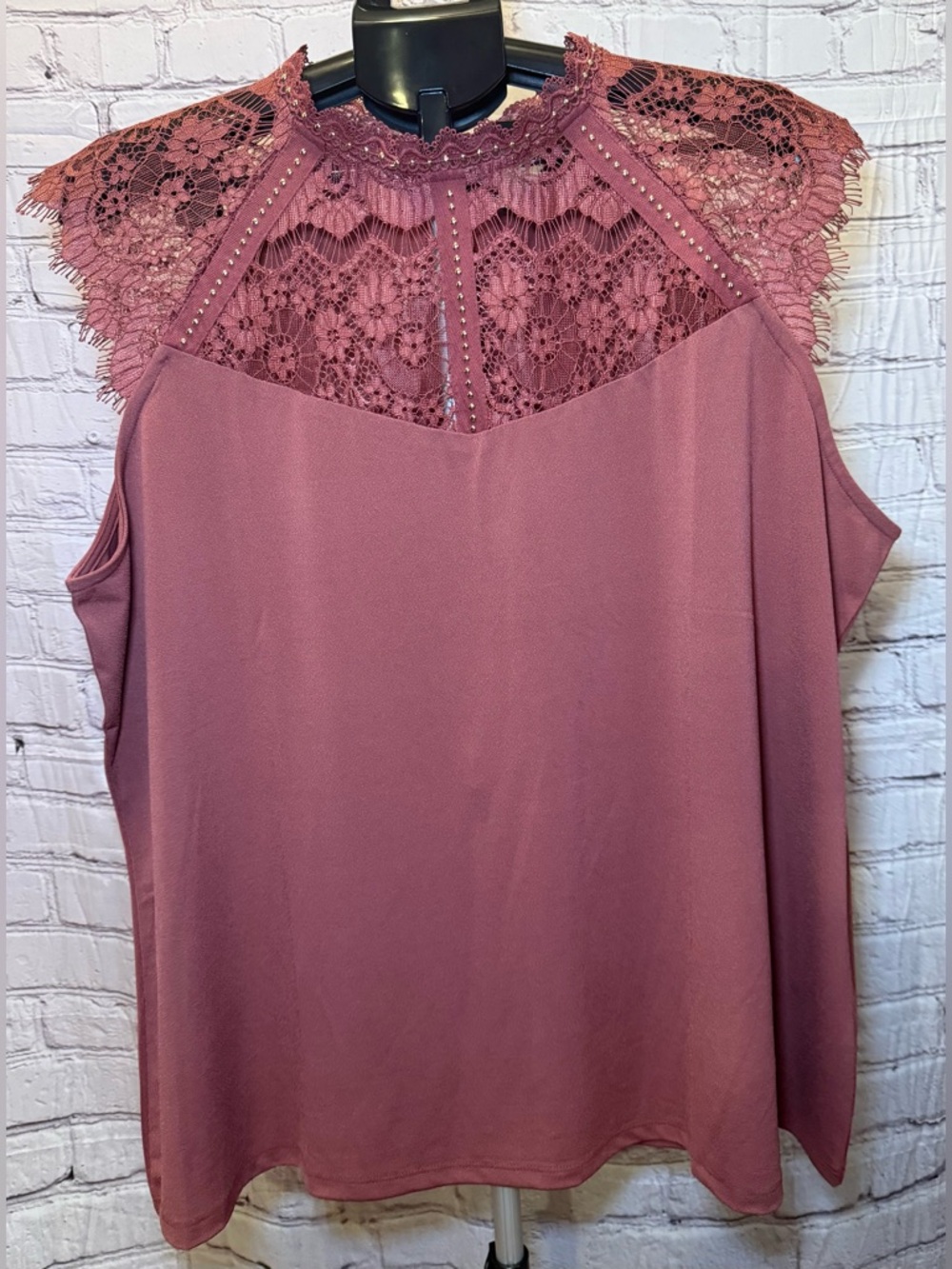 Belldini Lace Yoke Sleeveless Top - Mauve - Picture 2 of 9